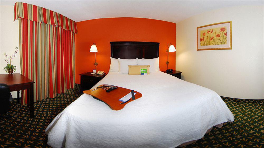 Home2 Suites By Hilton Dfw Airport South Ирвинг Экстерьер фото