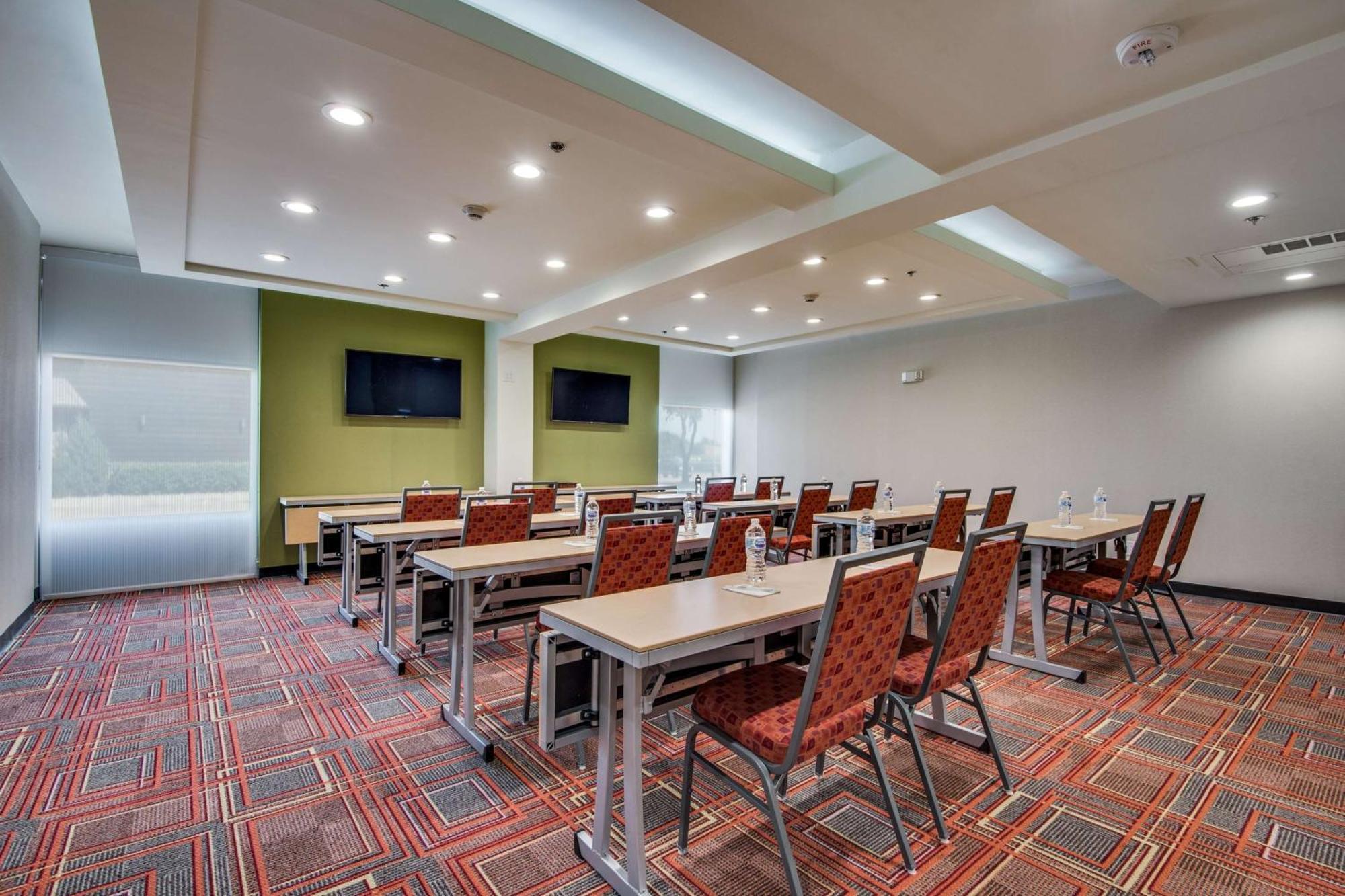 Home2 Suites By Hilton Dfw Airport South Ирвинг Экстерьер фото