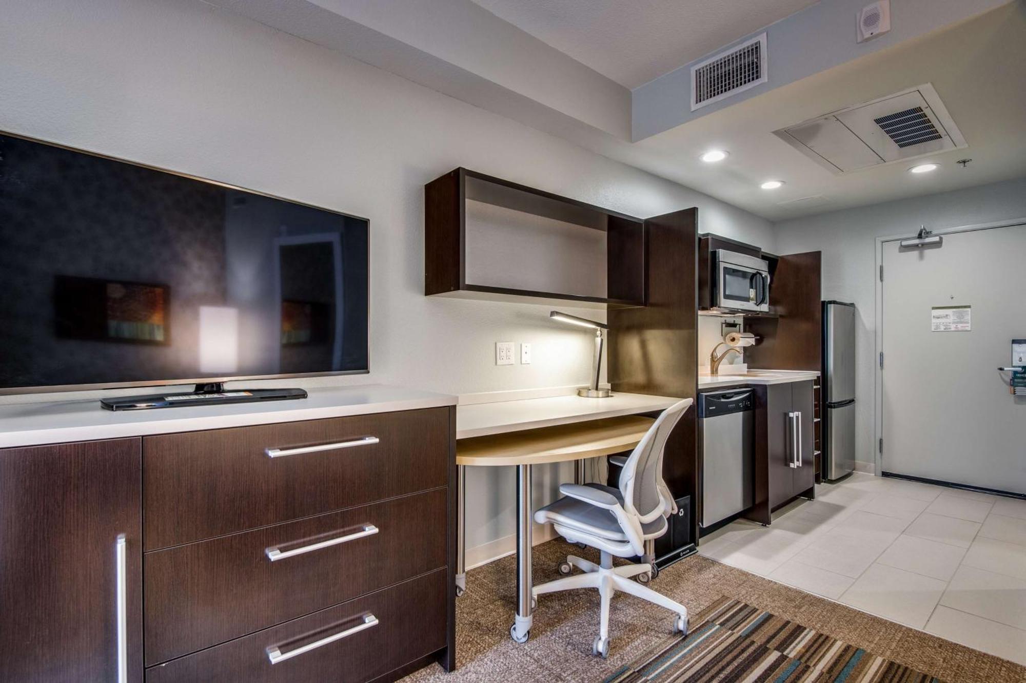 Home2 Suites By Hilton Dfw Airport South Ирвинг Экстерьер фото